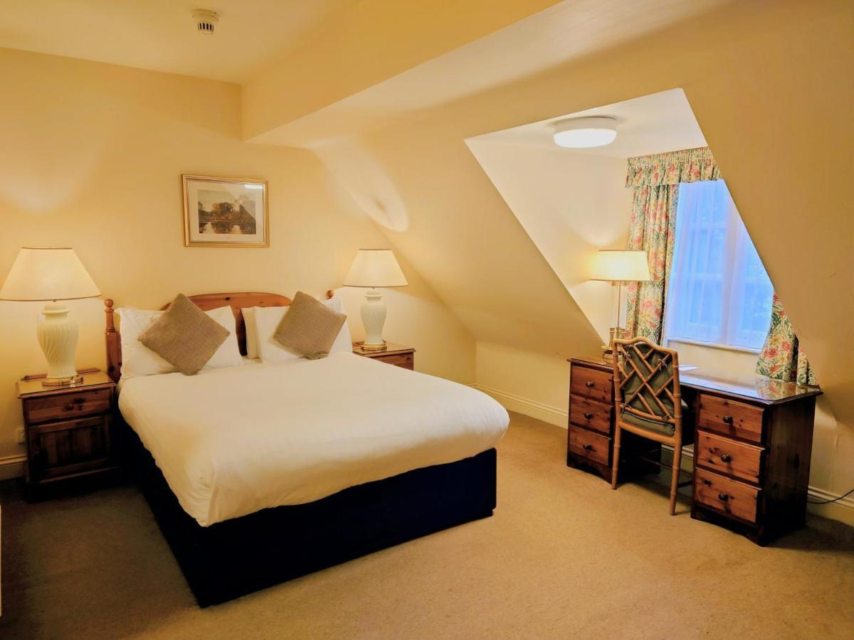 Orton Hall Hotel & Spa 피터버러 외부 사진